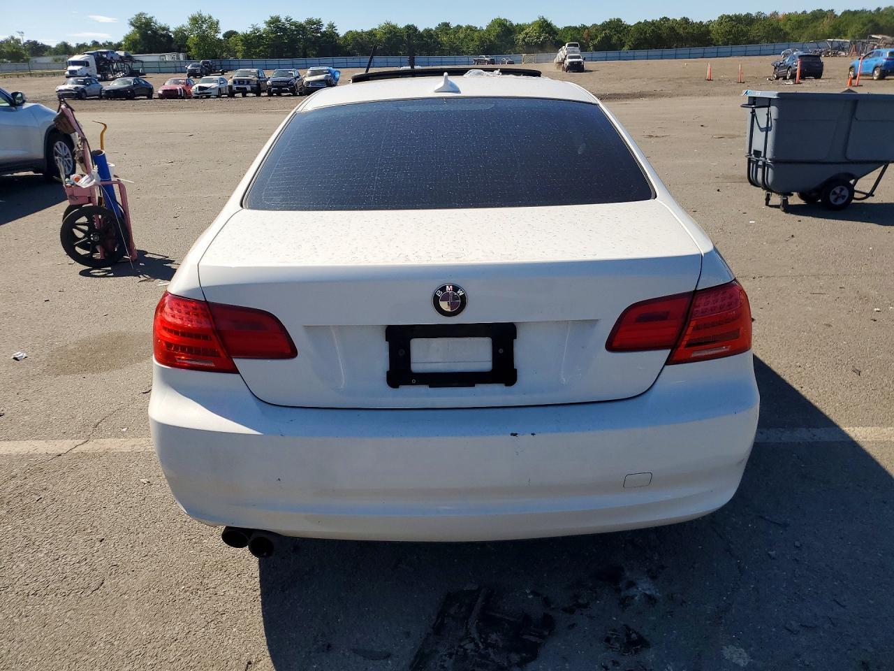 2013 BMW Seria 3 Coupe 328i - zdjęcie 6