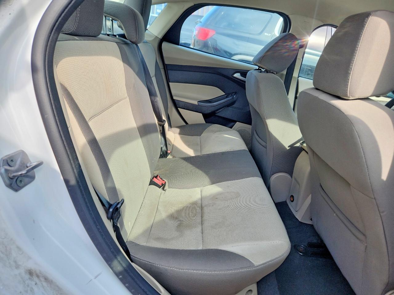 2014 Ford Focus Se - zdjęcie 10