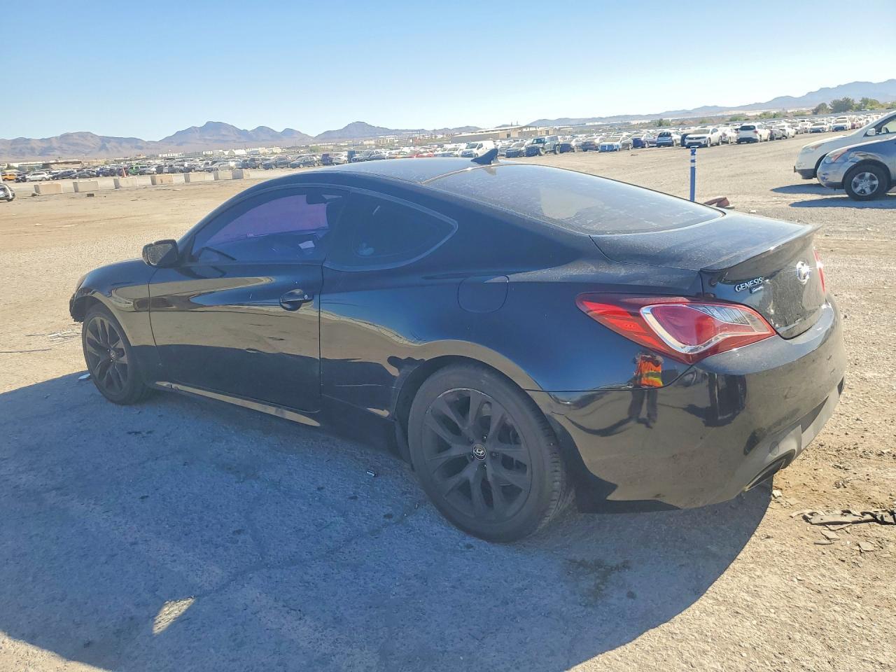 2013 Hyundai Genesis Coupe 2.0T - zdjęcie 2