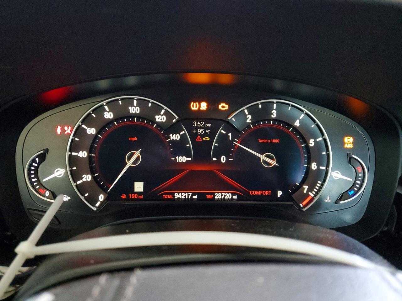 2018 BMW 530 Xi - zdjęcie 9