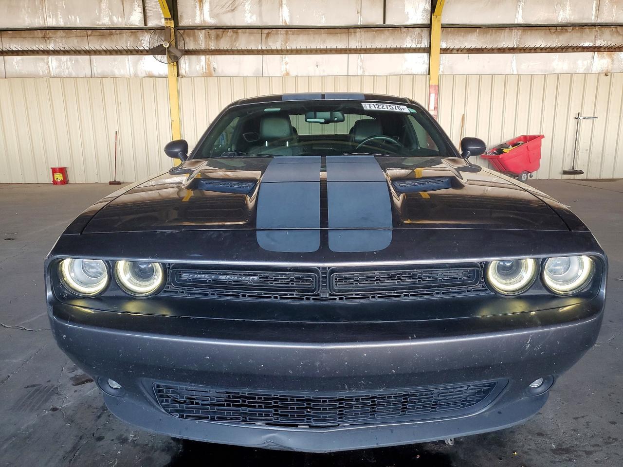 2016 Dodge Challenger Sxt - zdjęcie 5
