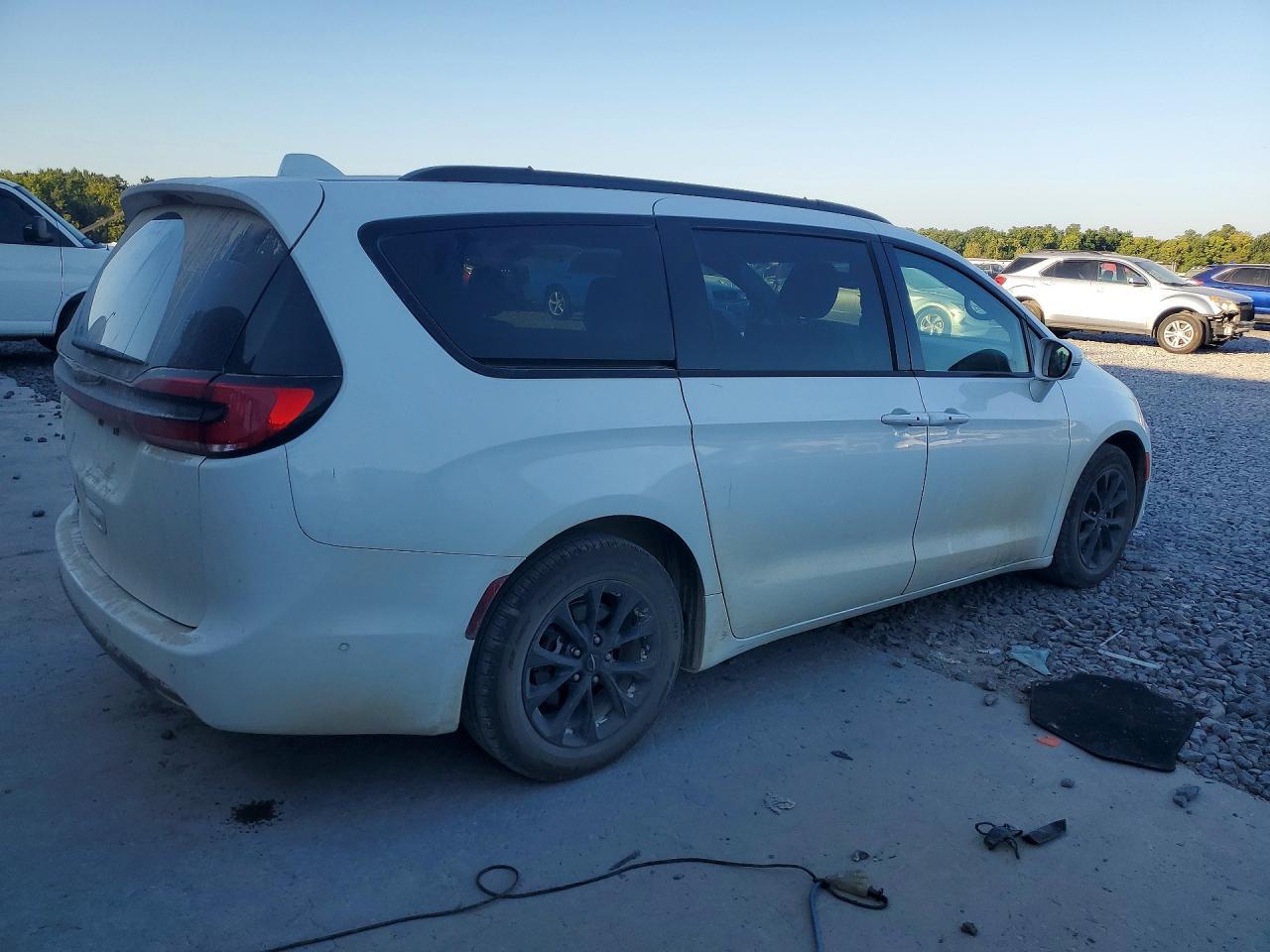 2021 Chrysler Pacifica Touring L - zdjęcie 3