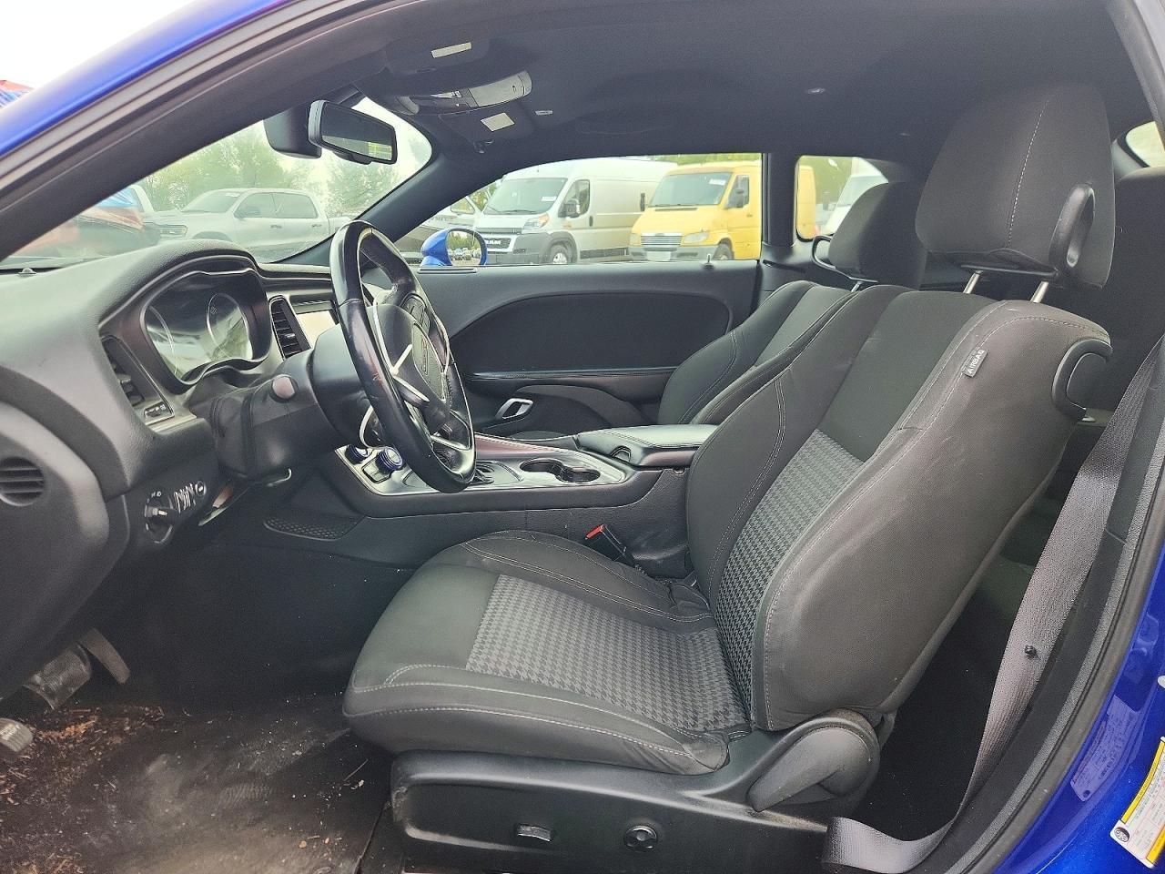 2020 Dodge Challenger Sxt - zdjęcie 7