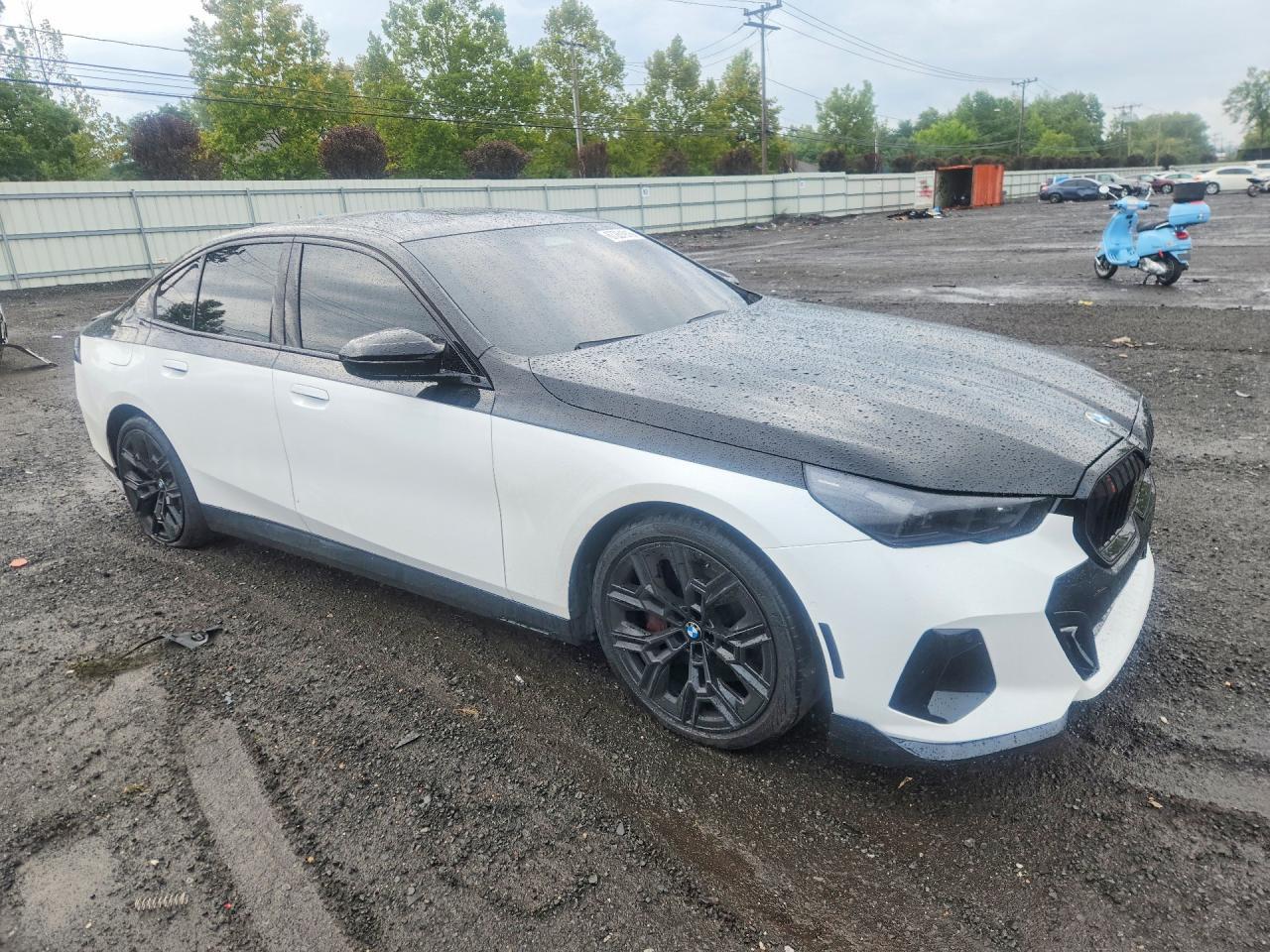 2026 BMW 540 Xi - zdjęcie 4