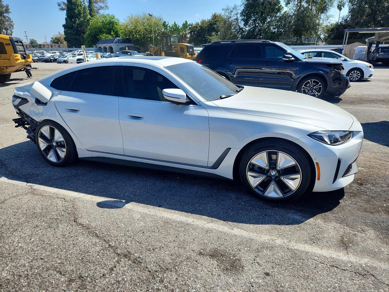 2026 BMW I4 Edrive 40 - zdjęcie 4
