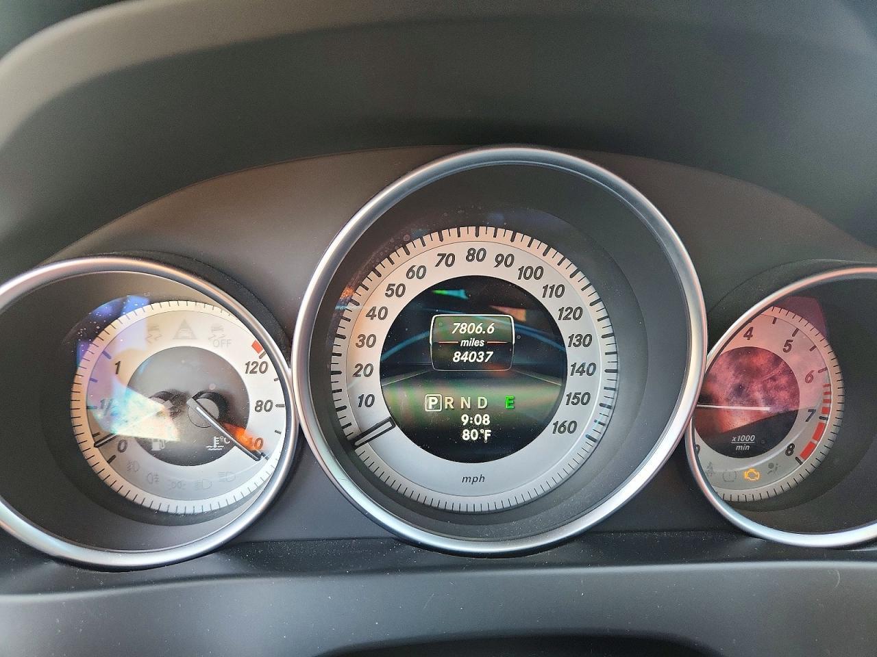 2014 Mercedes-Benz C 250 - zdjęcie 9