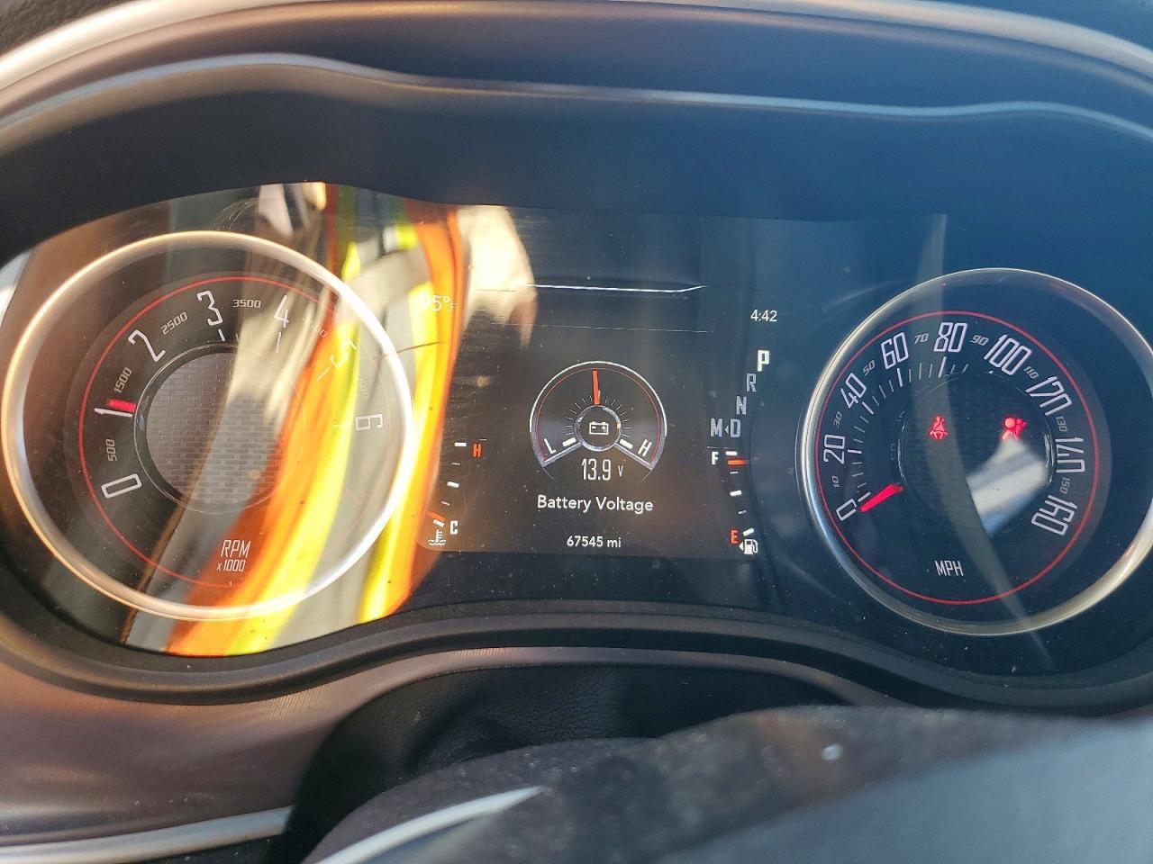 2019 Dodge Challenger Sxt - zdjęcie 9