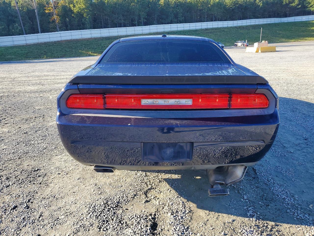 2014 Dodge Challenger Sxt - zdjęcie 6