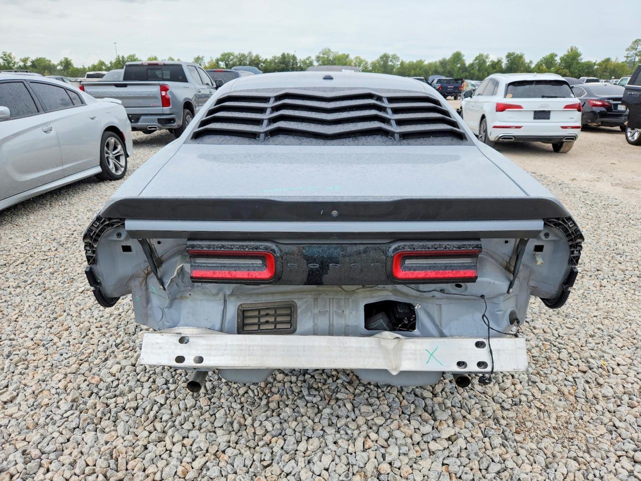 2020 Dodge Challenger Sxt - zdjęcie 6