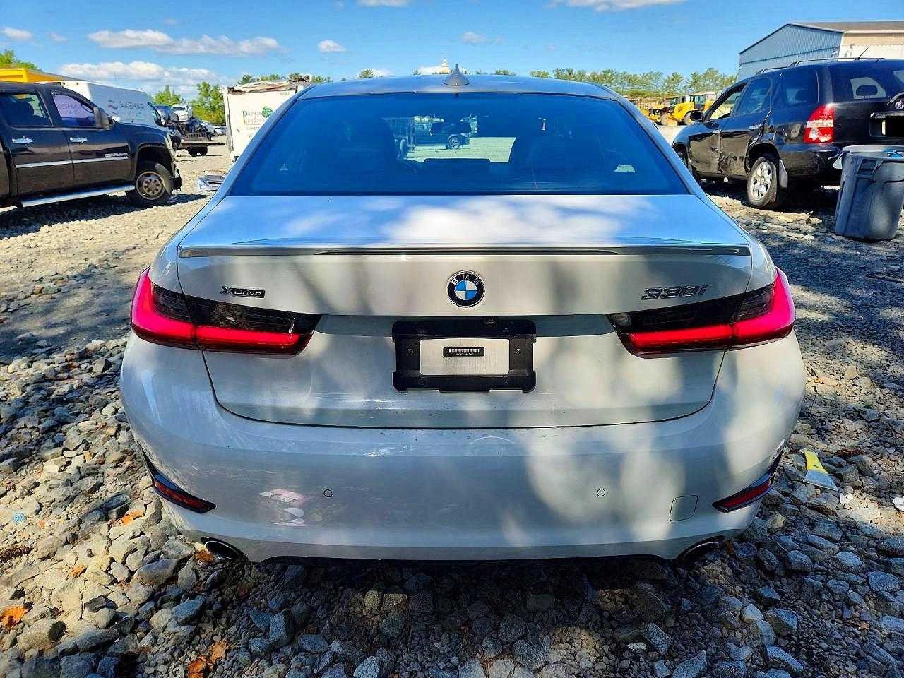 2021 BMW Seria 3 330i - zdjęcie 6
