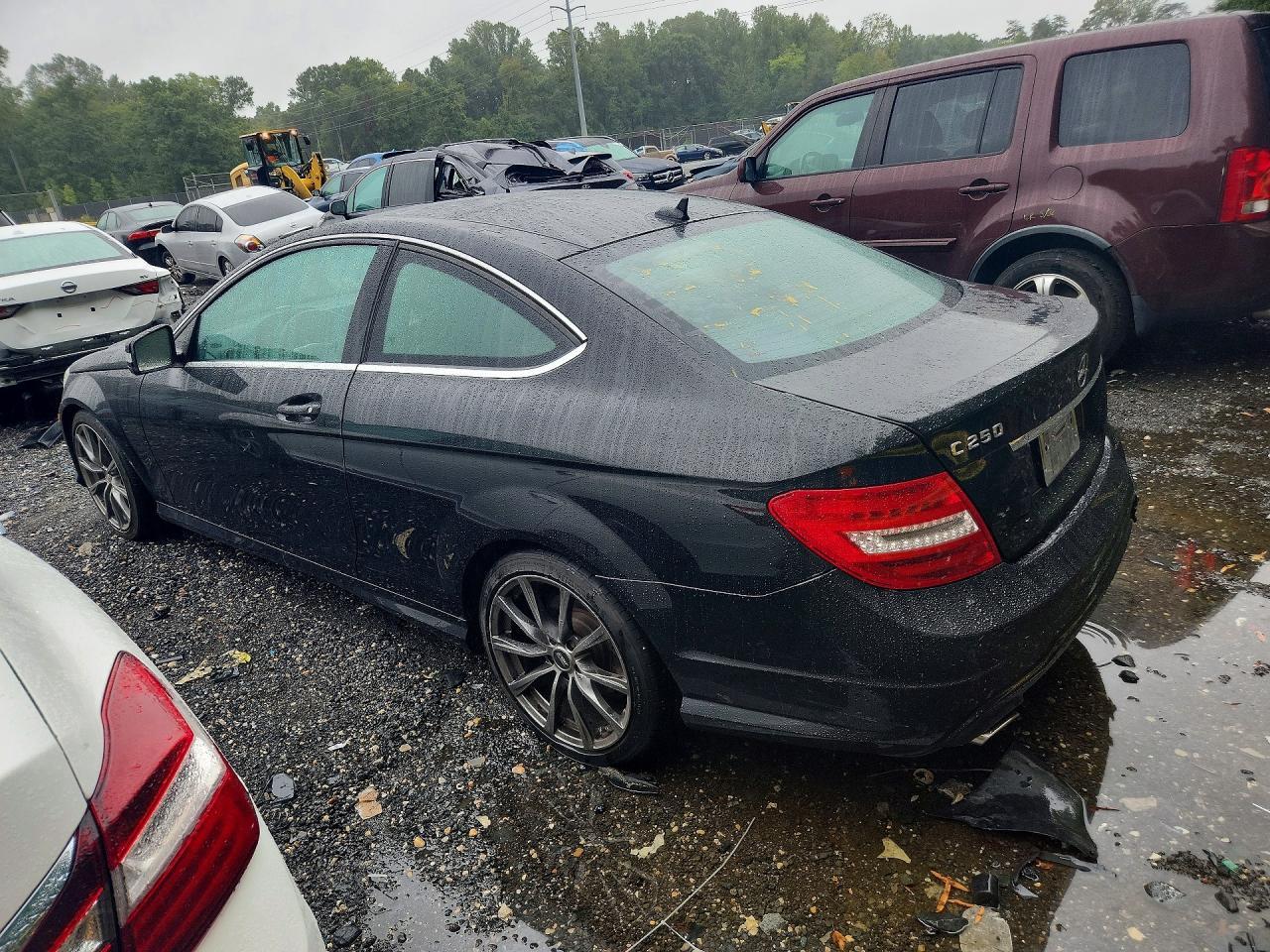2015 Mercedes-Benz C 250 - zdjęcie 2