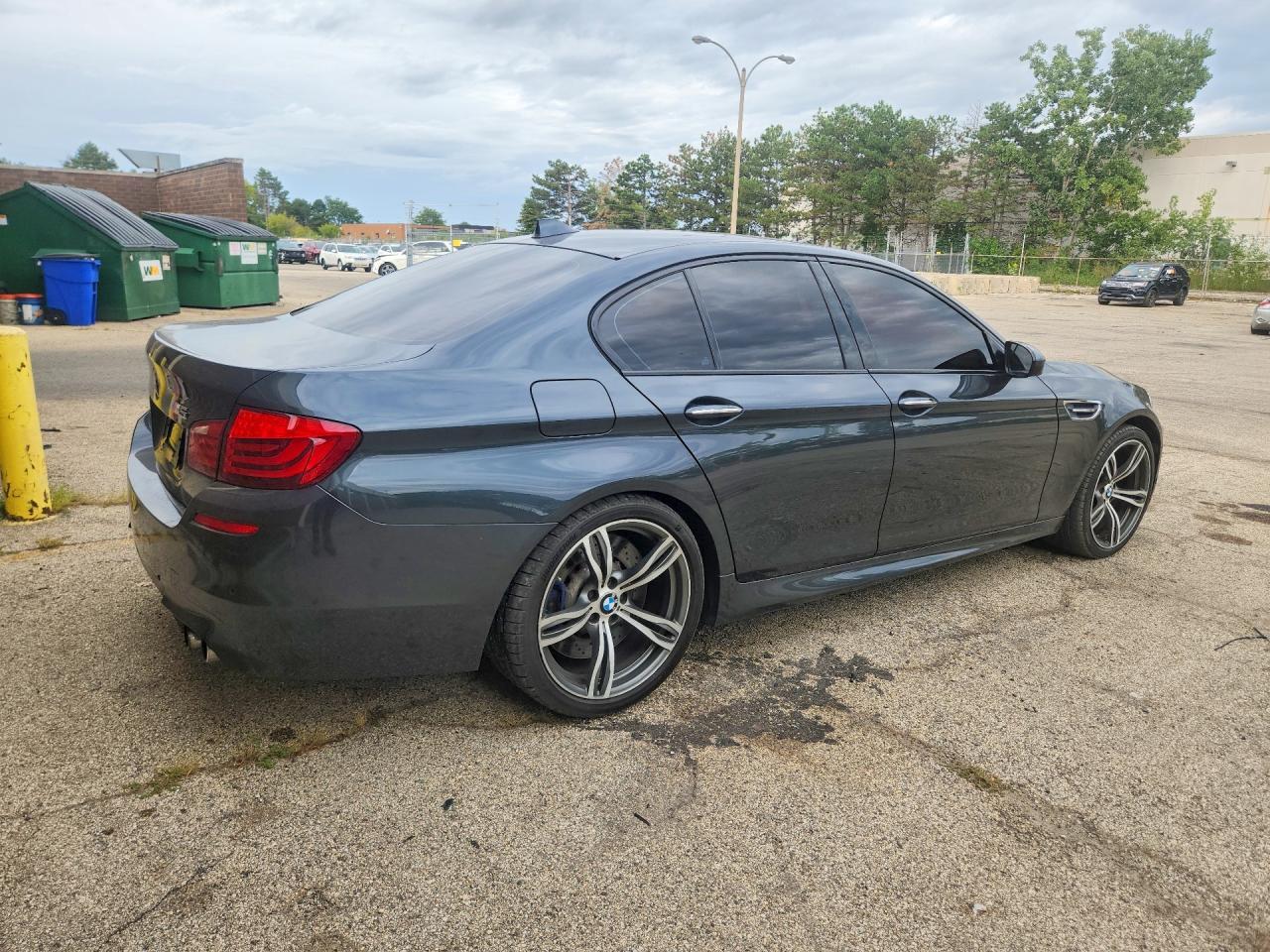 2013 BMW M5 - zdjęcie 3