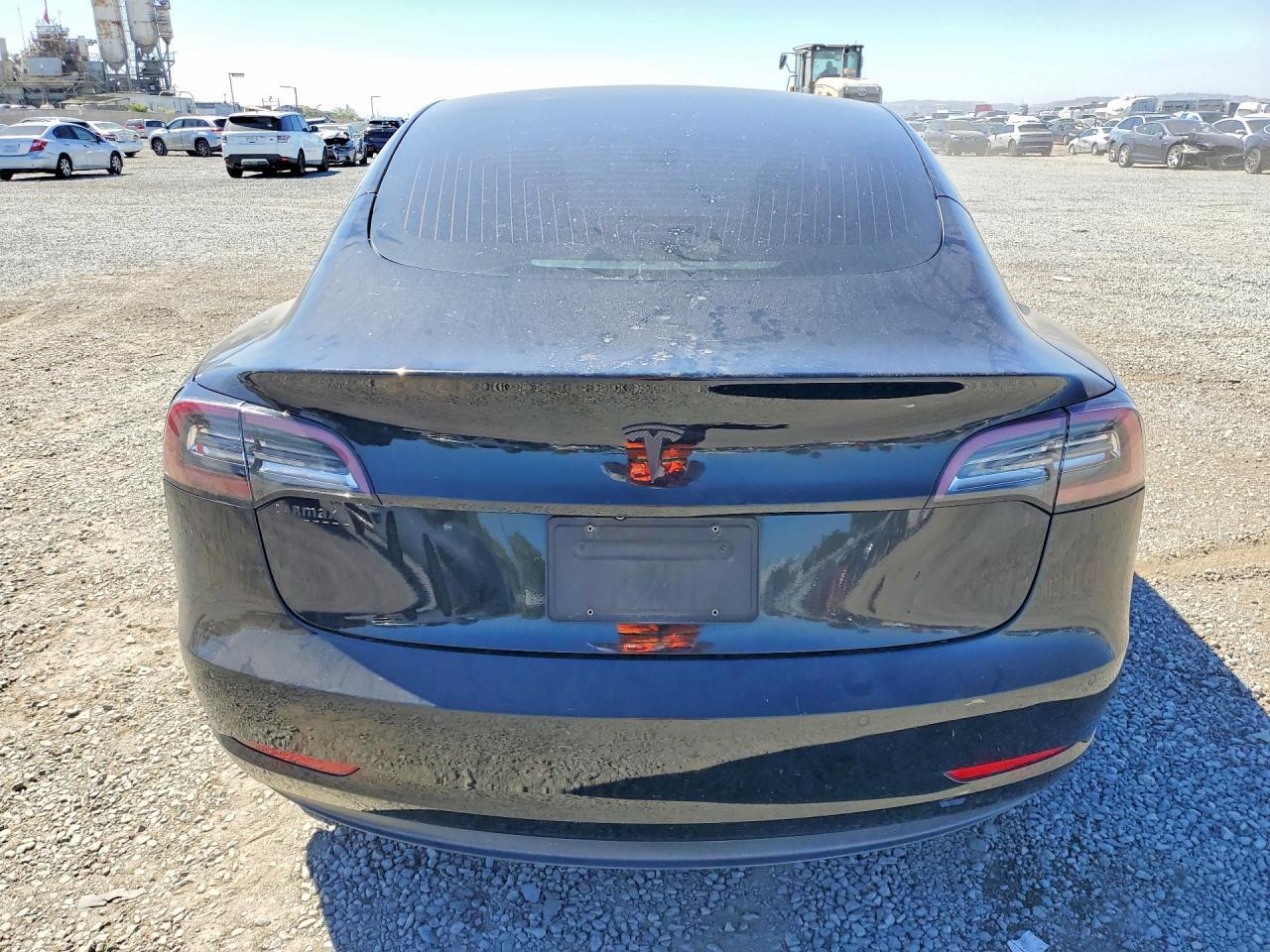 2019 Tesla Model 3 - zdjęcie 6