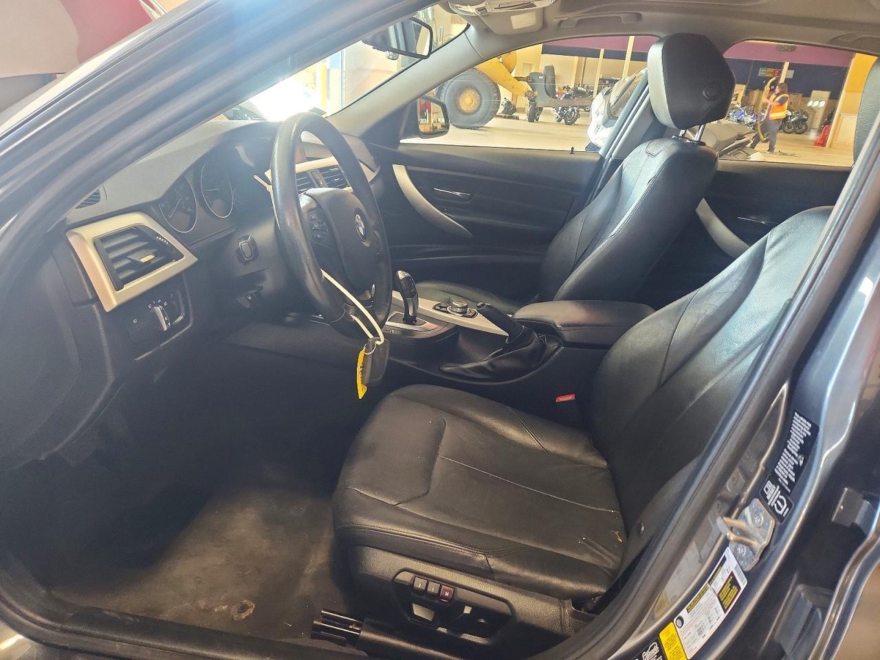 2013 BMW Seria 3 328i - zdjęcie 7