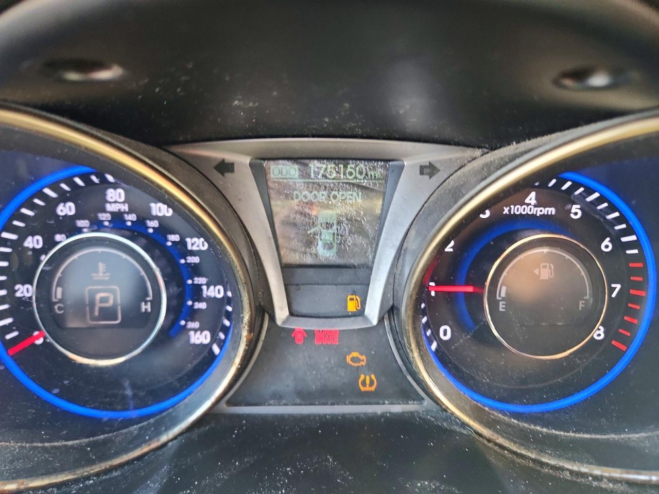 2013 Hyundai Genesis Coupe 2.0T Premium - zdjęcie 9