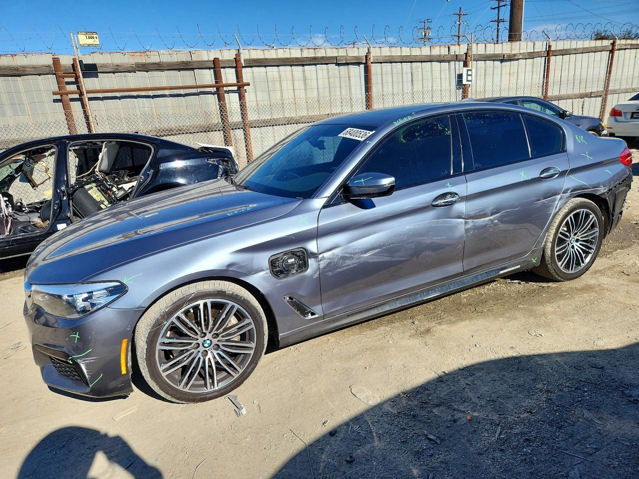 2018 BMW 530E - zdjęcie główne