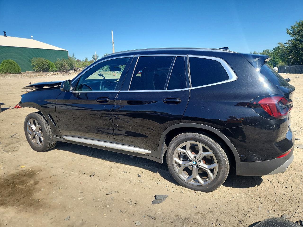 2024 BMW X3 xDrive30I - zdjęcie 2