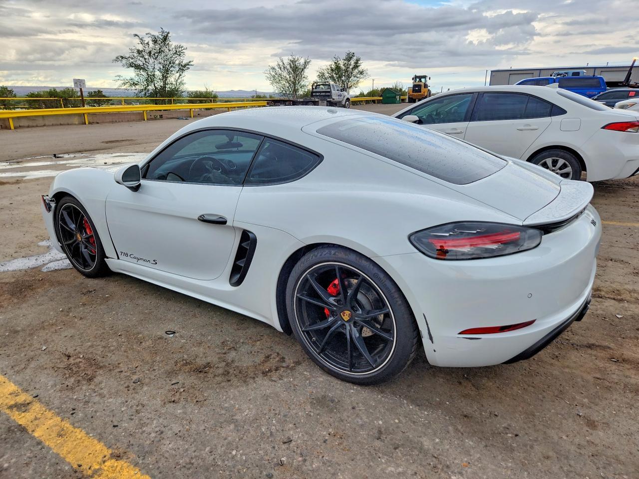 2017 Porsche 718 Cayman - zdjęcie 2