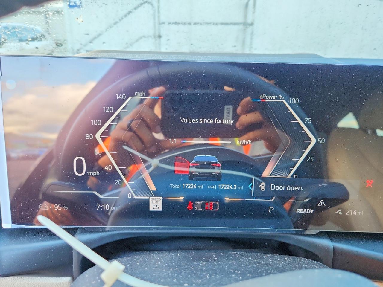 2025 BMW I4 Edrive 40 - zdjęcie 9