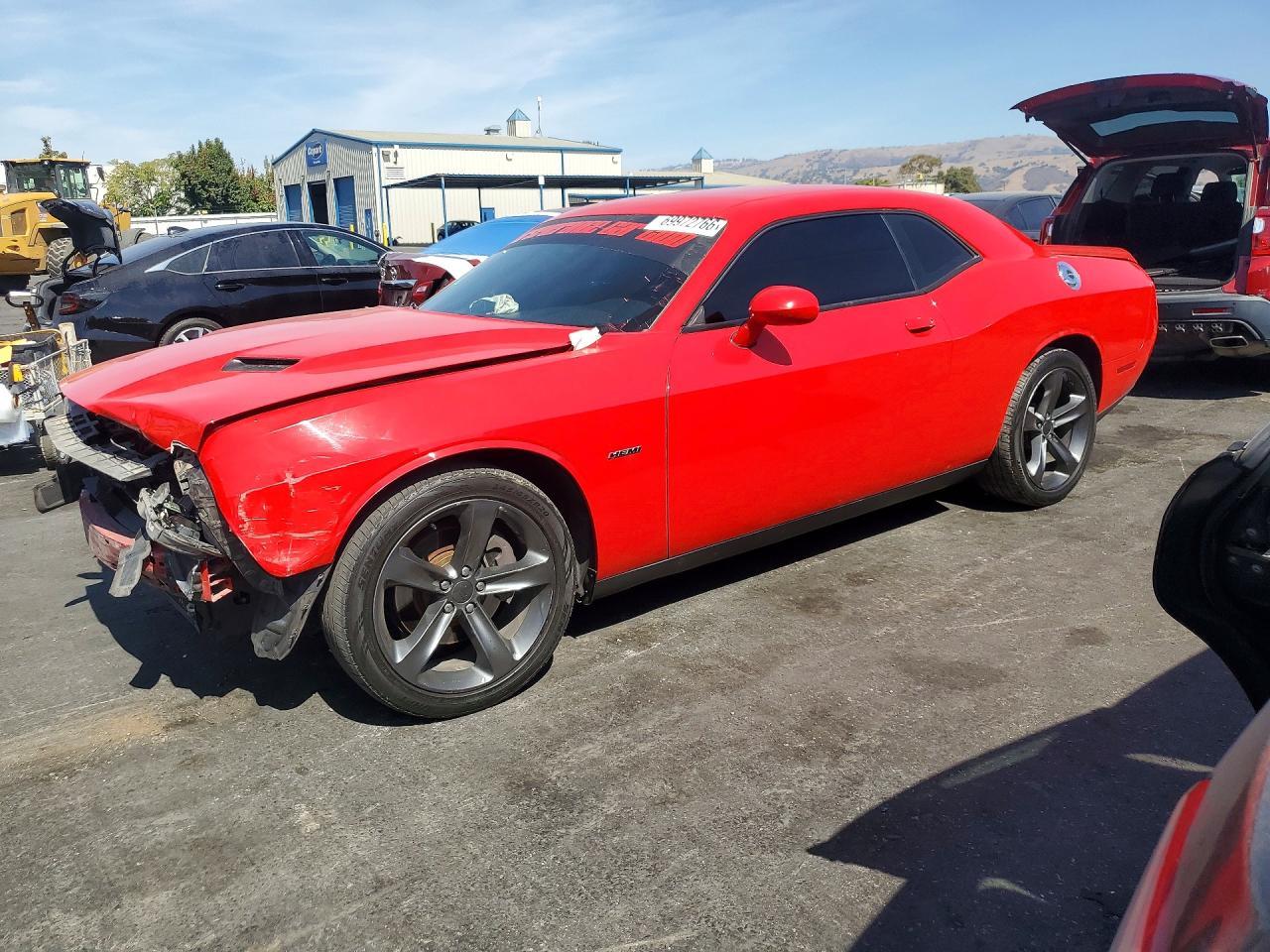 2018 Dodge Challenger R/T - zdjęcie główne