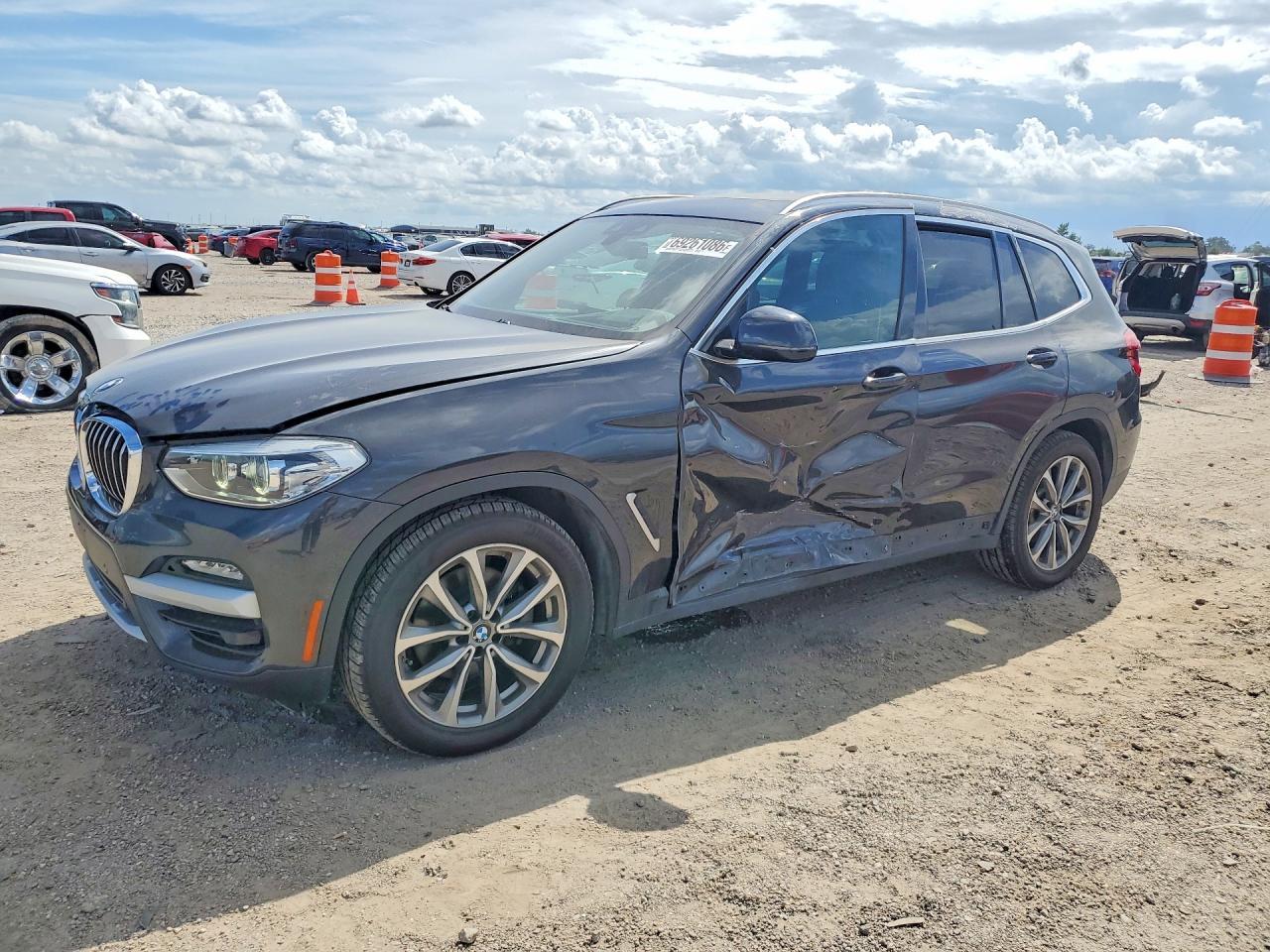 2019 BMW X3 Sdrive30I - zdjęcie główne