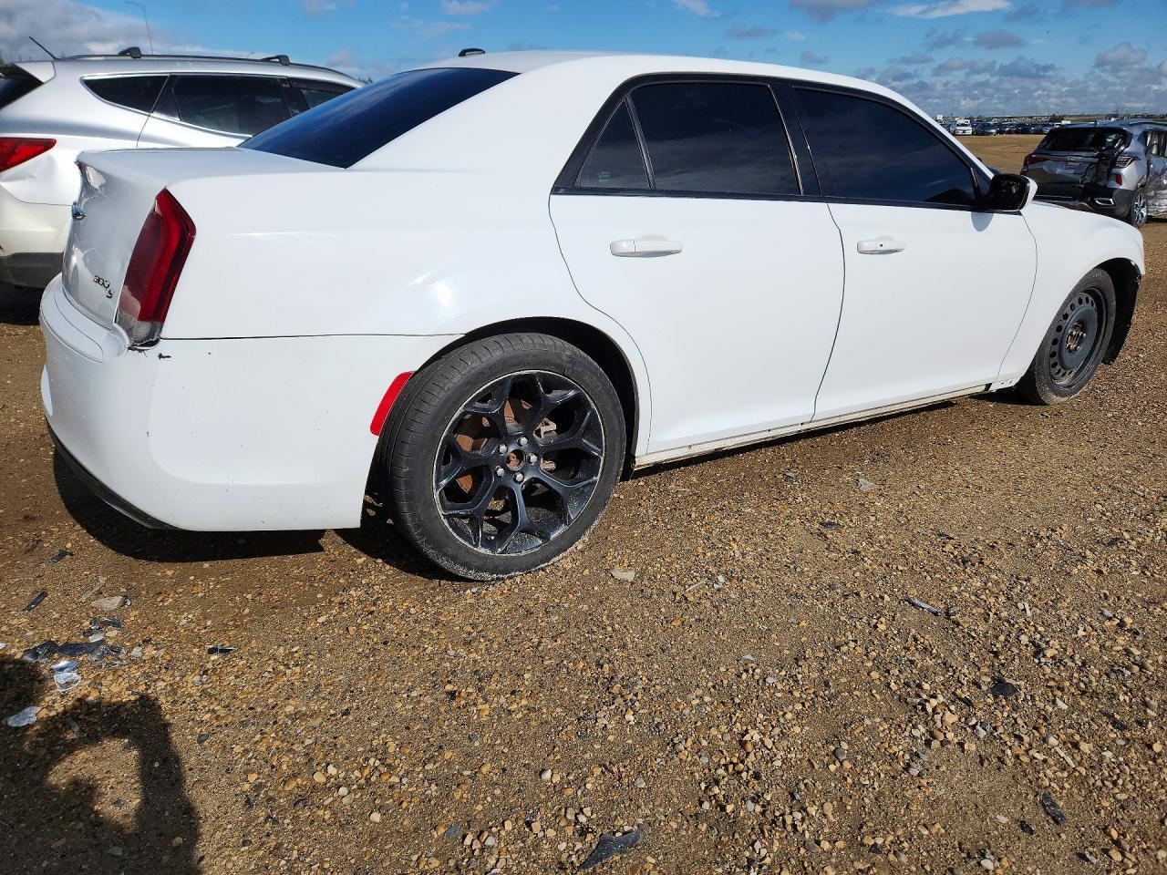 2016 Chrysler 300 S - zdjęcie 3