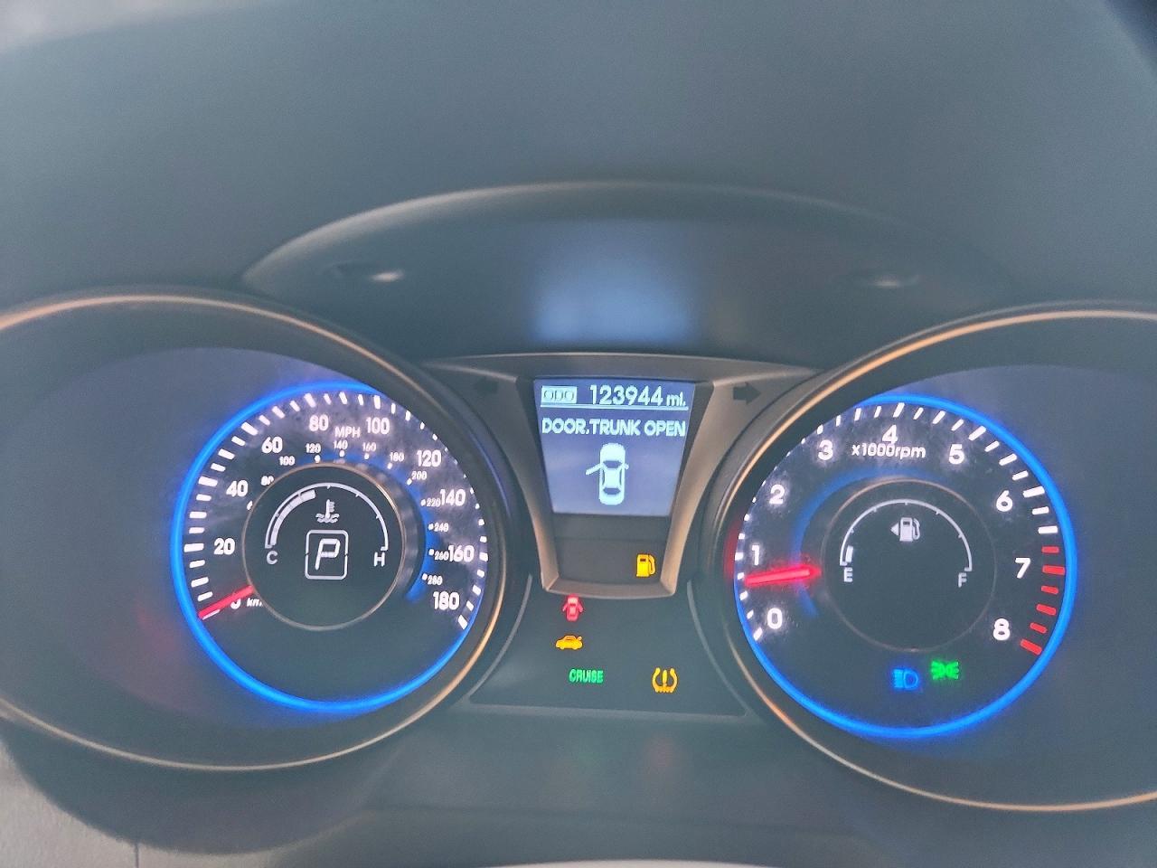 2013 Hyundai Genesis Coupe 3.8 Track - zdjęcie 9