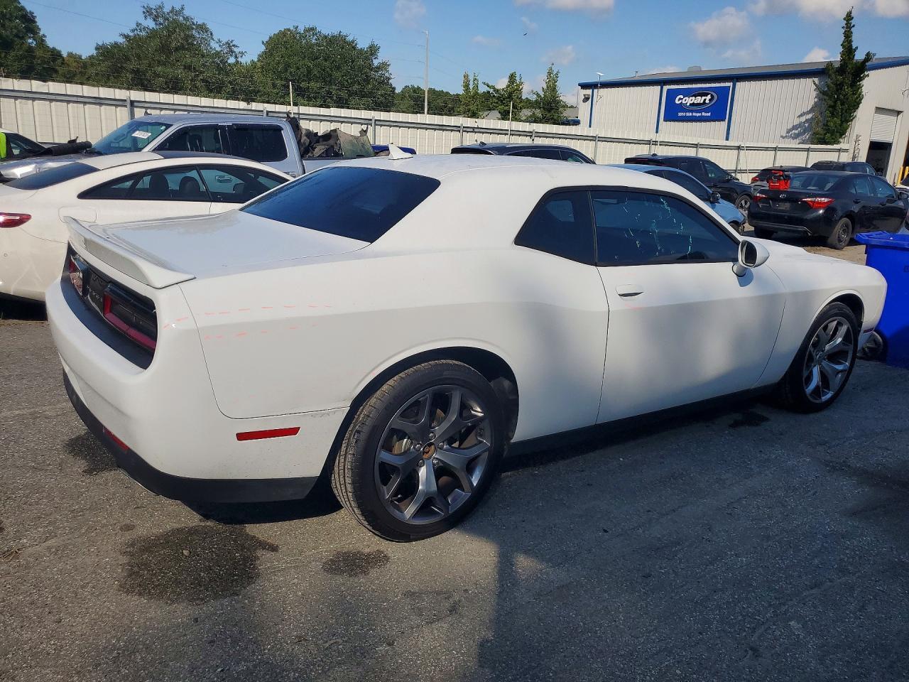 2016 Dodge Challenger Sxt - zdjęcie 3