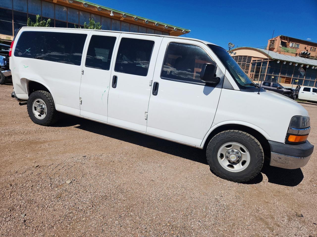 2015 Chevrolet Express G3500 Lt - zdjęcie 4