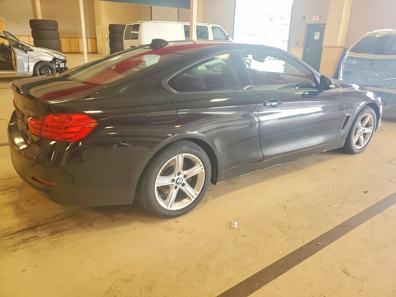 2014 BMW Seria 4 Coupe 428i - zdjęcie 3