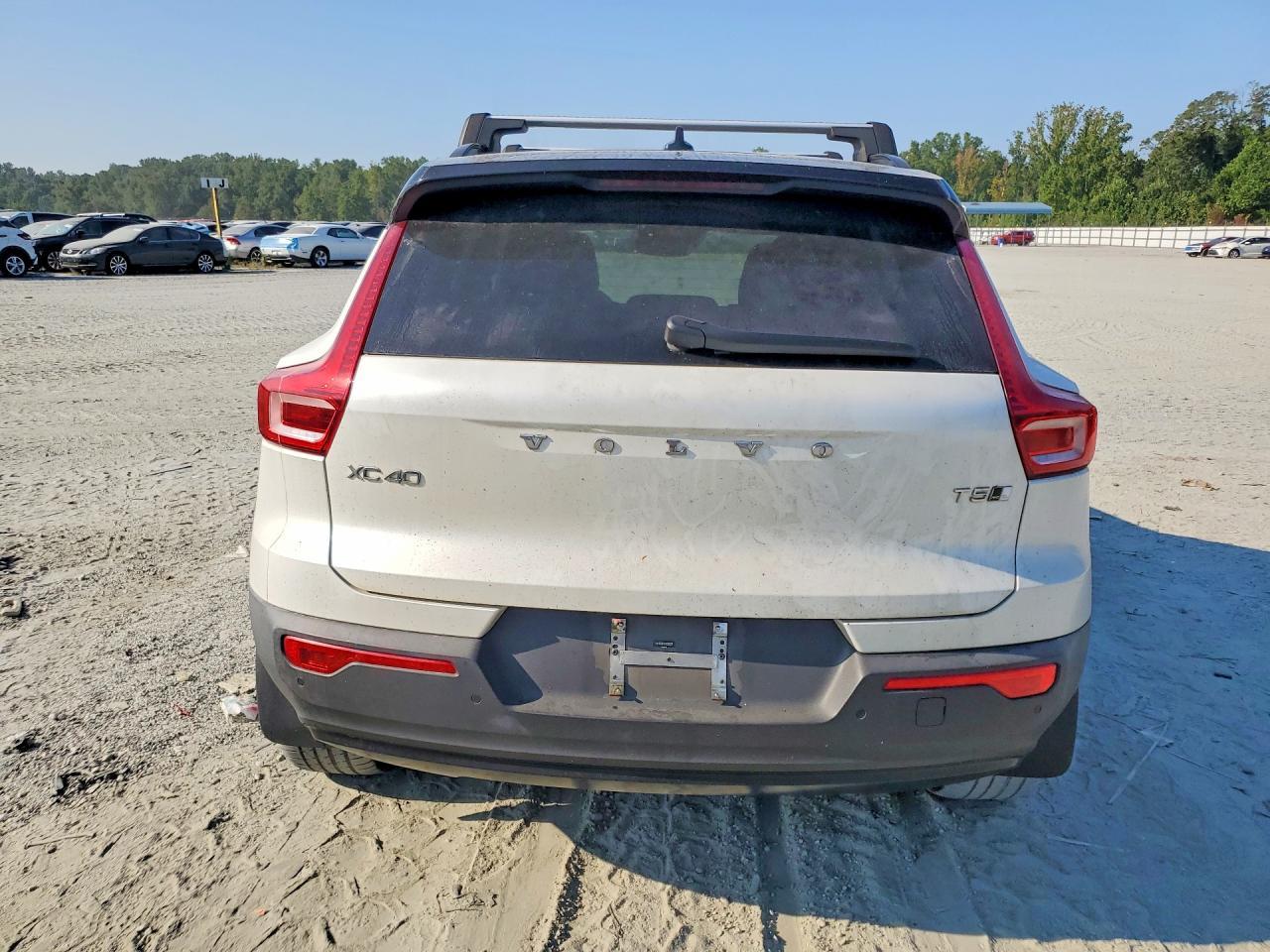 2021 Volvo Xc40 T5 R-Design - zdjęcie 6