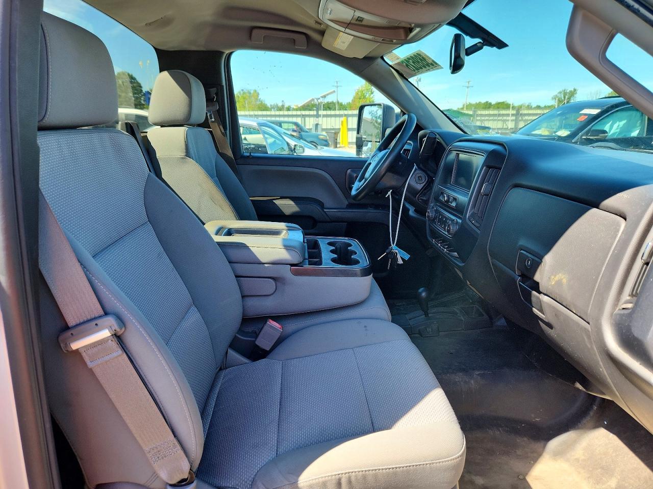 2016 Chevrolet Silverado K1500 - zdjęcie 10