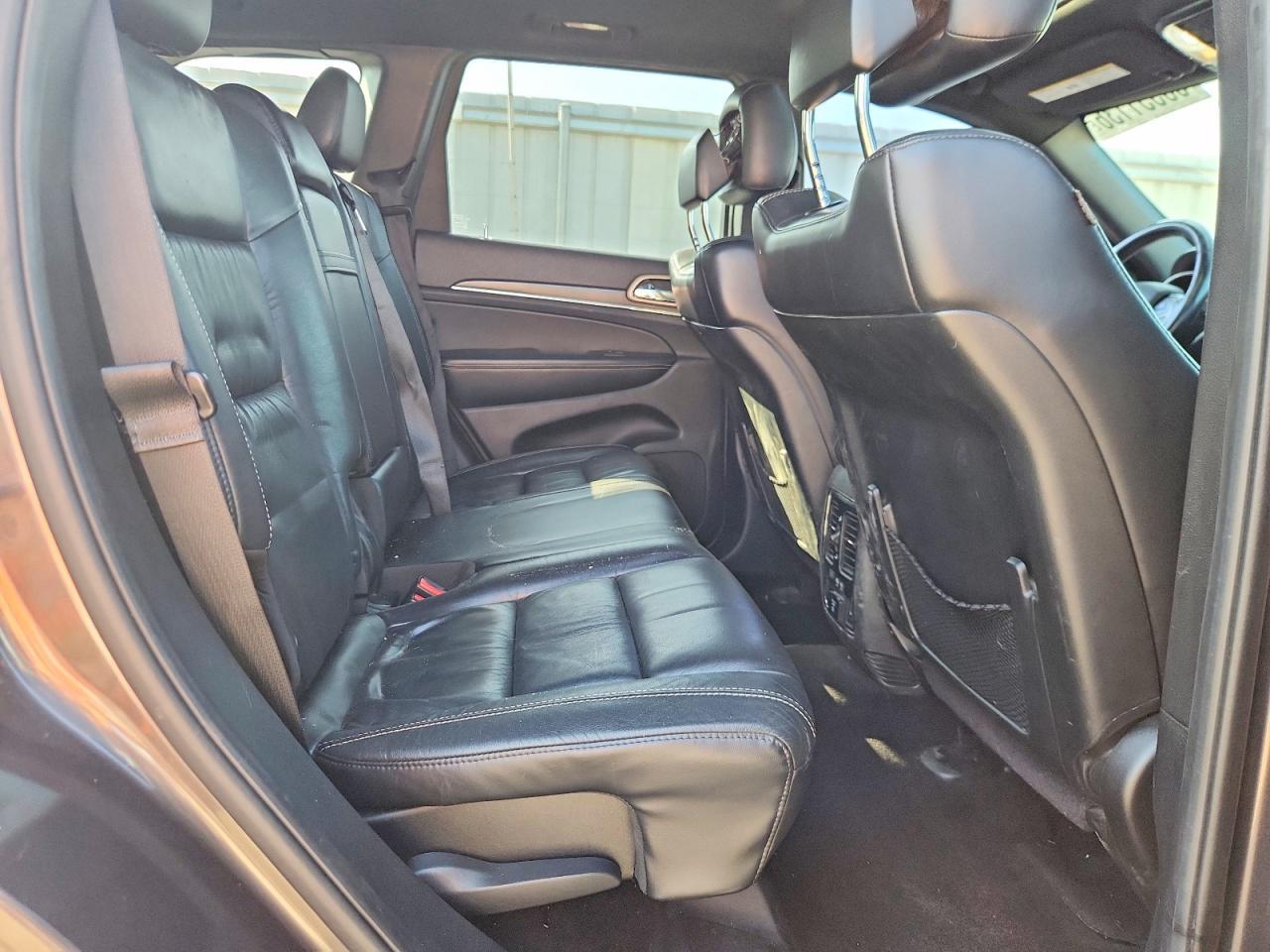 2015 Jeep Grand Cherokee Limited - zdjęcie 11
