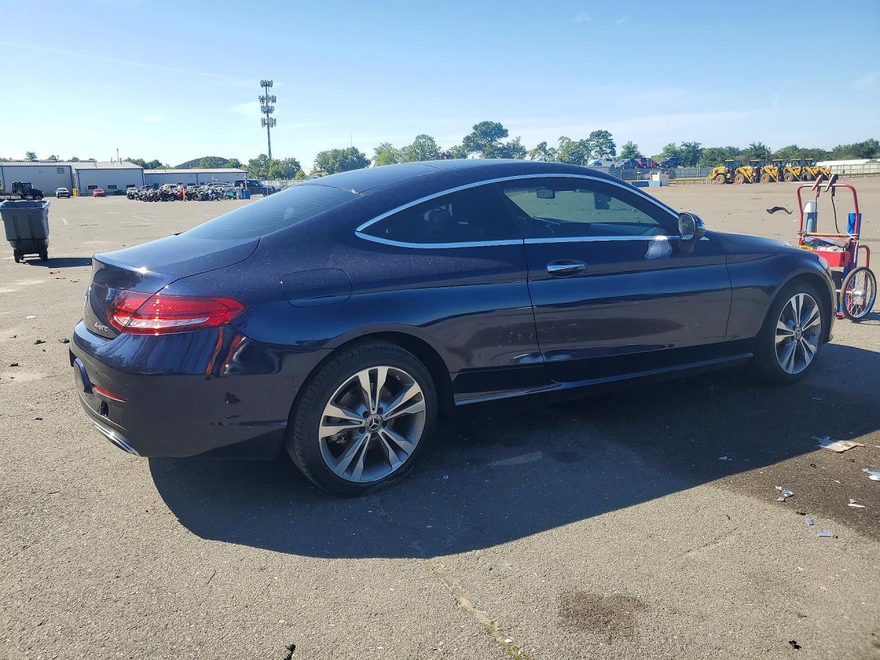 2019 Mercedes-Benz C 300 4Matic - zdjęcie 3