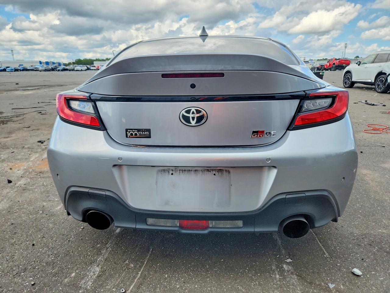 2024 Toyota Gr 86 Premium - zdjęcie 6
