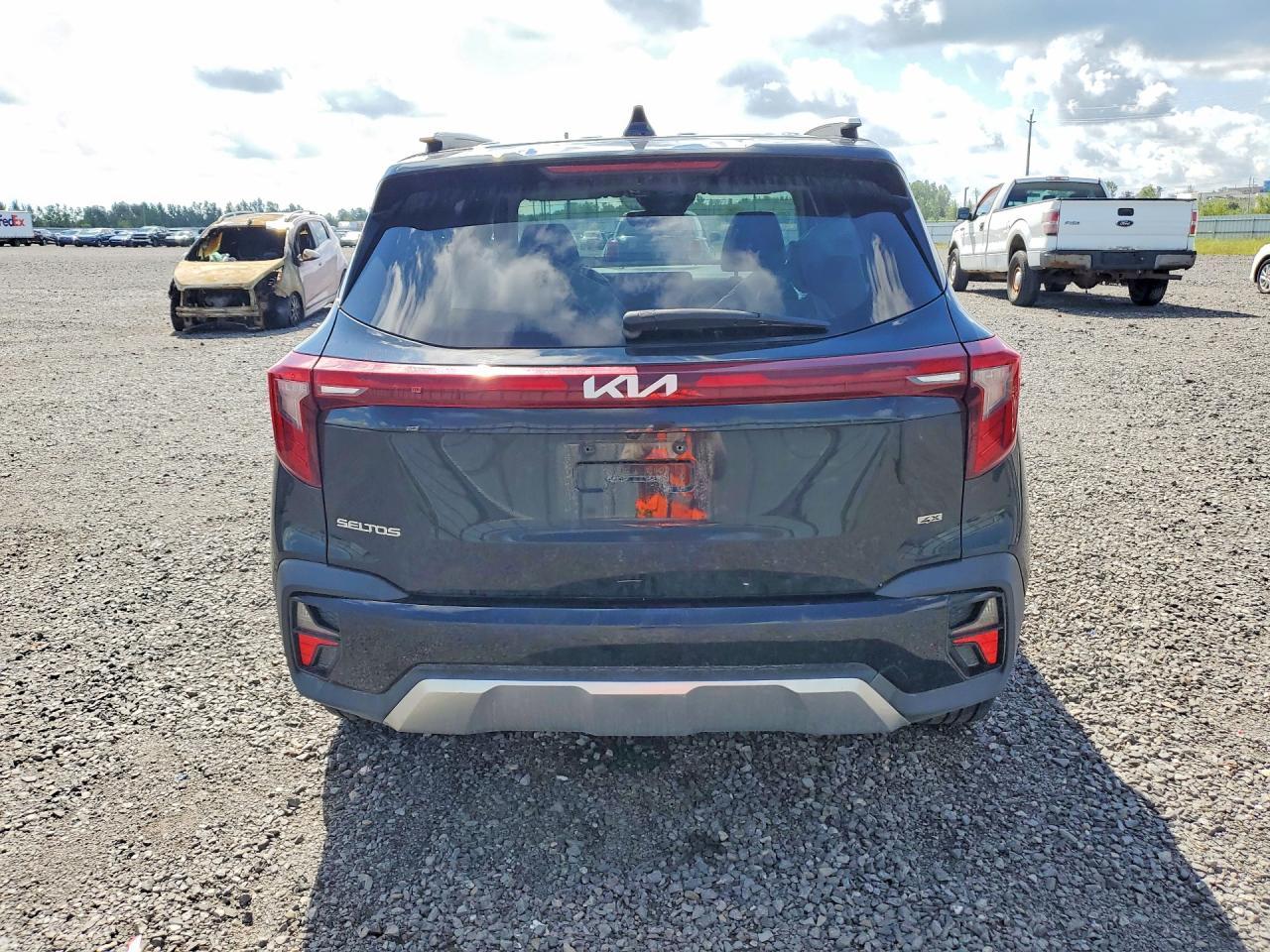 2024 Kia Seltos S - zdjęcie 6