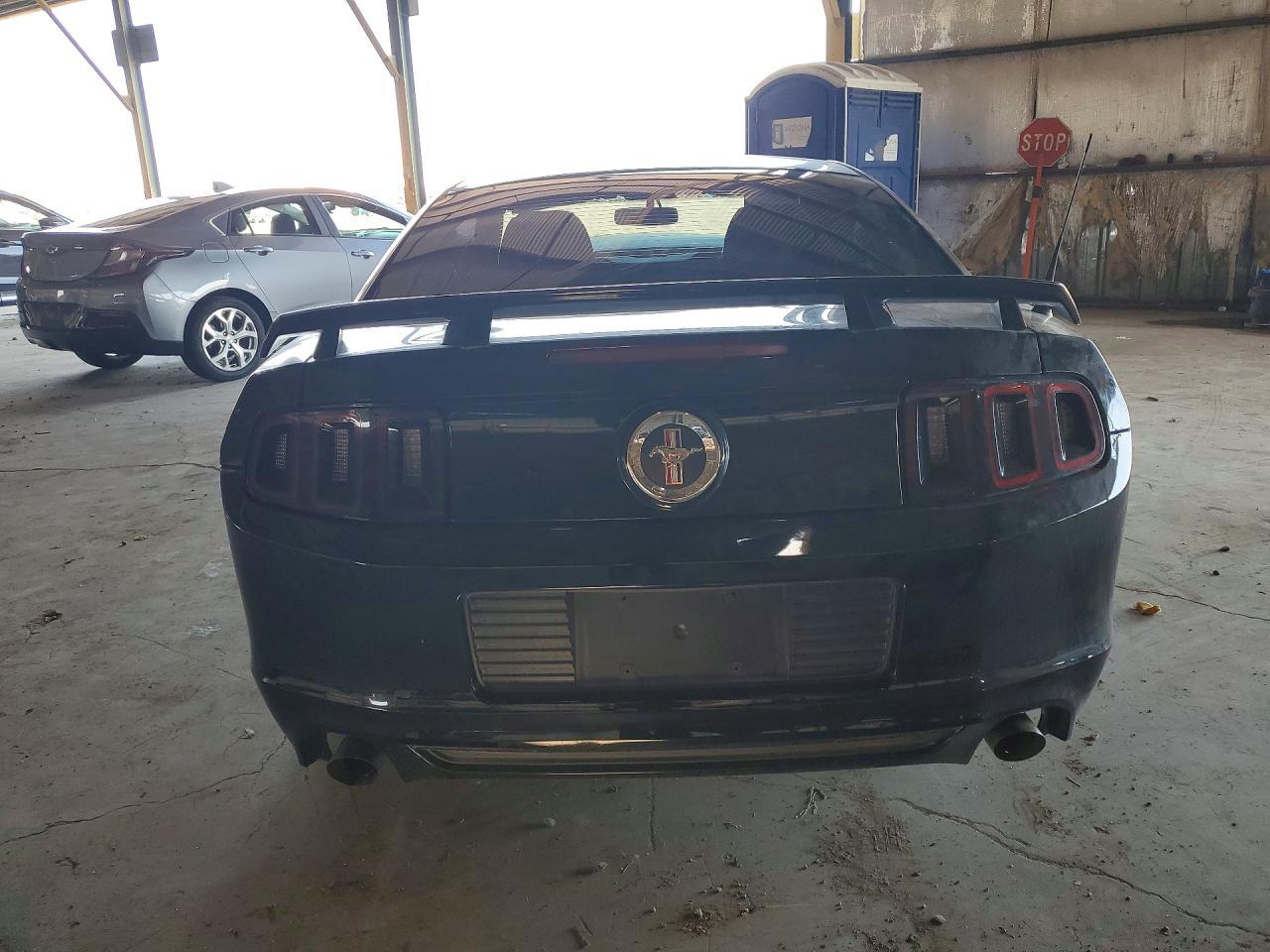 2014 Ford Mustang - zdjęcie 6