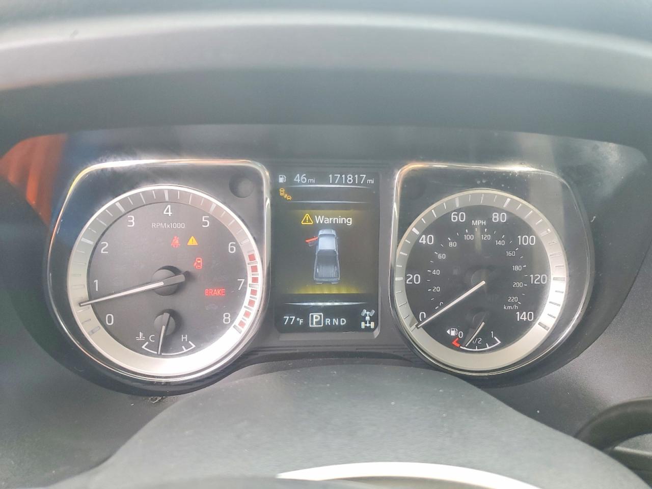 2018 Nissan Titan Sv - zdjęcie 9