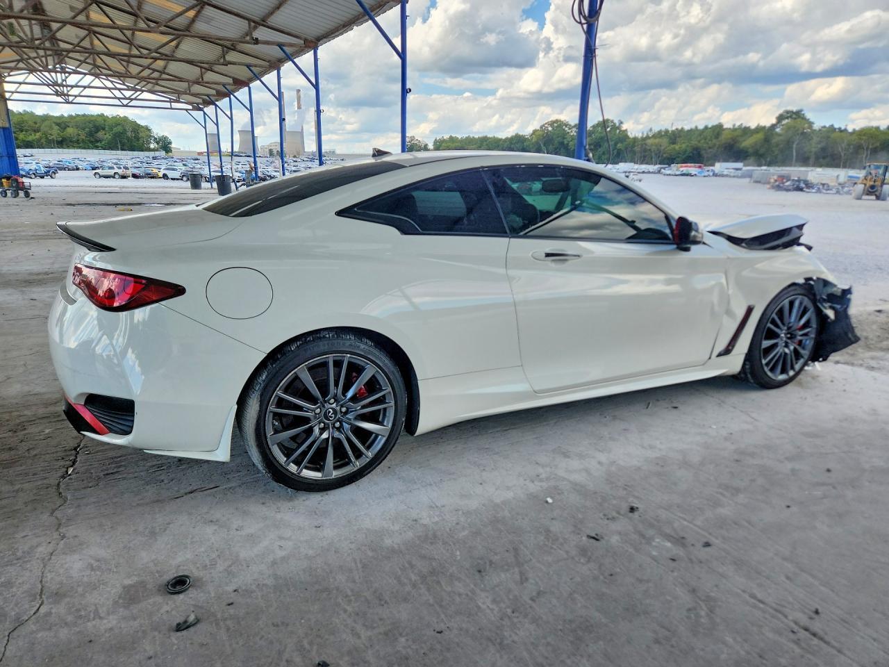 2017 Infiniti Q60 Red Sport 400 - zdjęcie 3