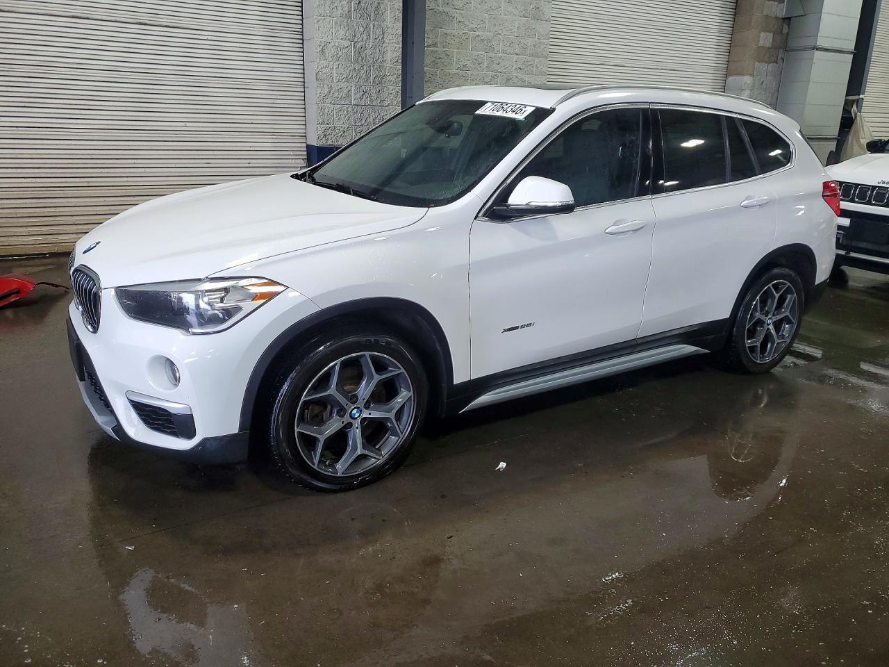 2018 BMW X1 xDrive28I - zdjęcie główne