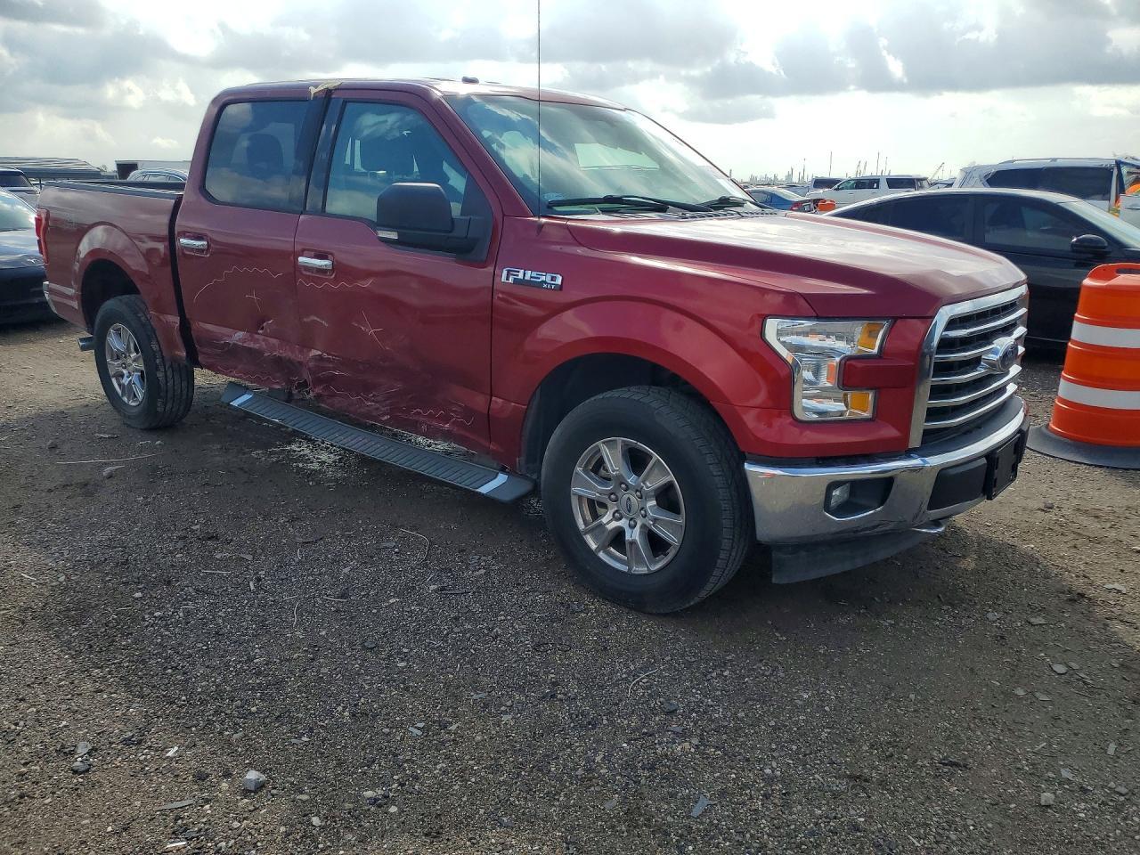 2017 Ford F150 Supercrew - zdjęcie 4