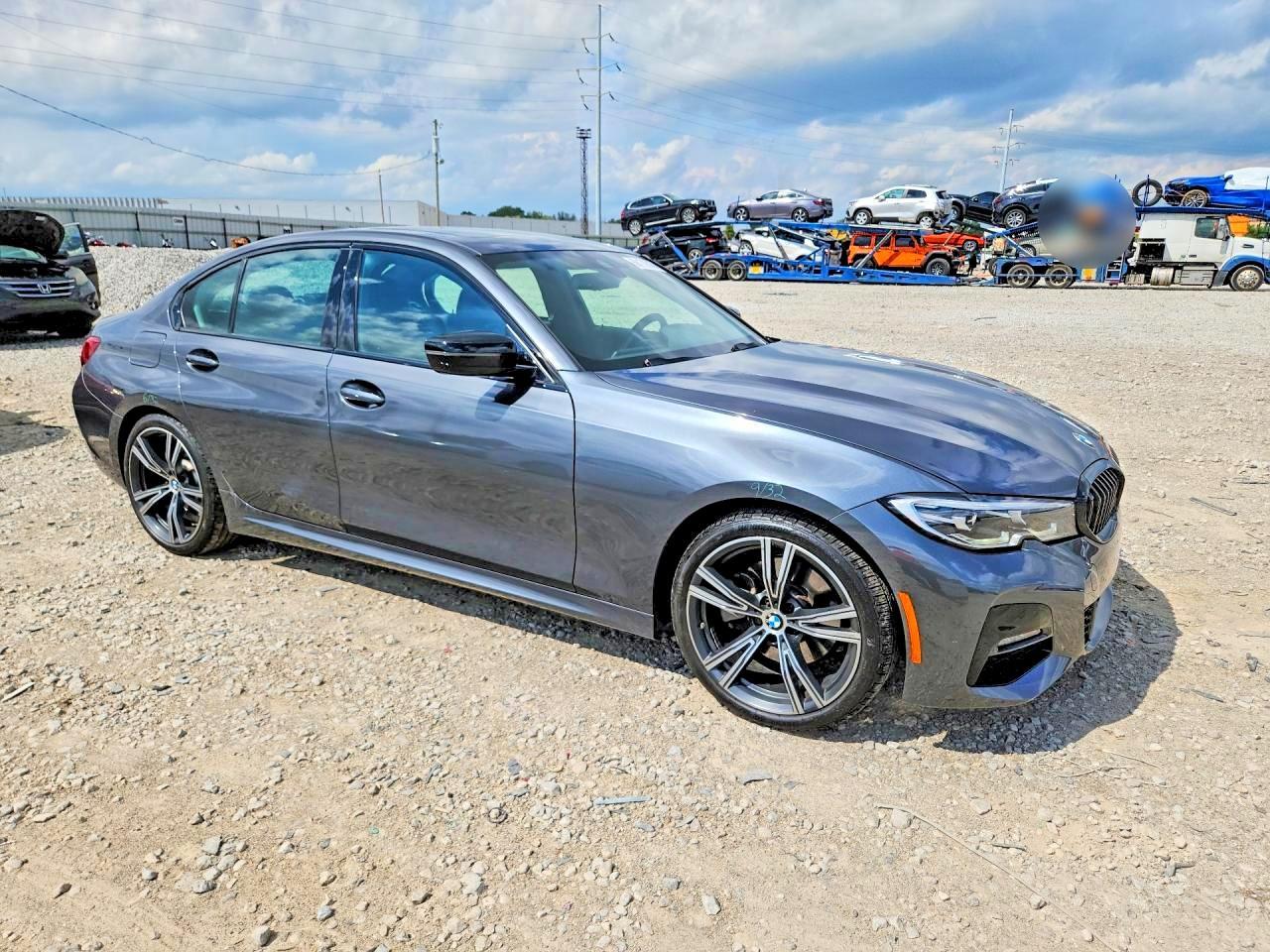 2021 BMW Seria 3 330i - zdjęcie 4