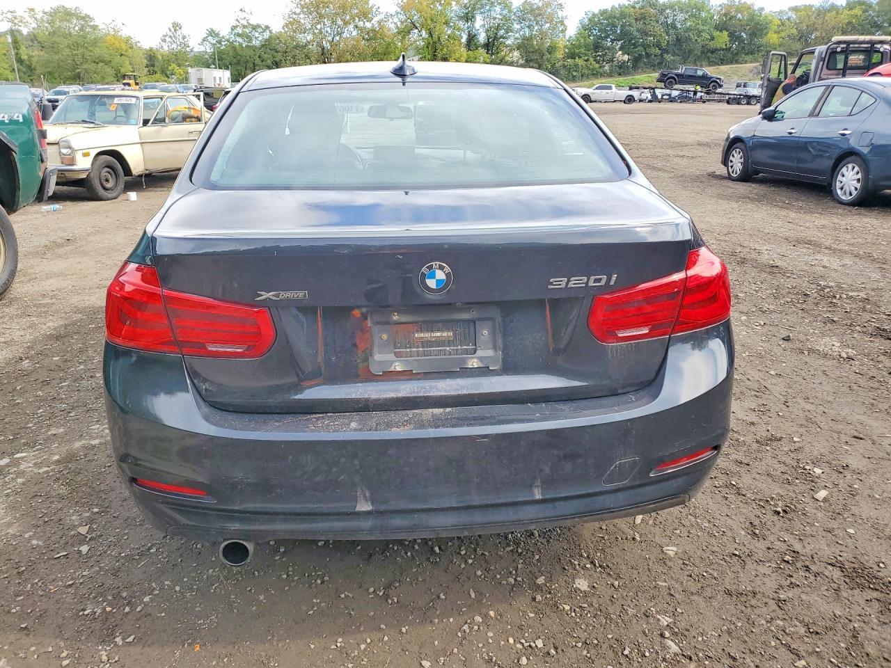 2018 BMW Seria 3 320i - zdjęcie 6