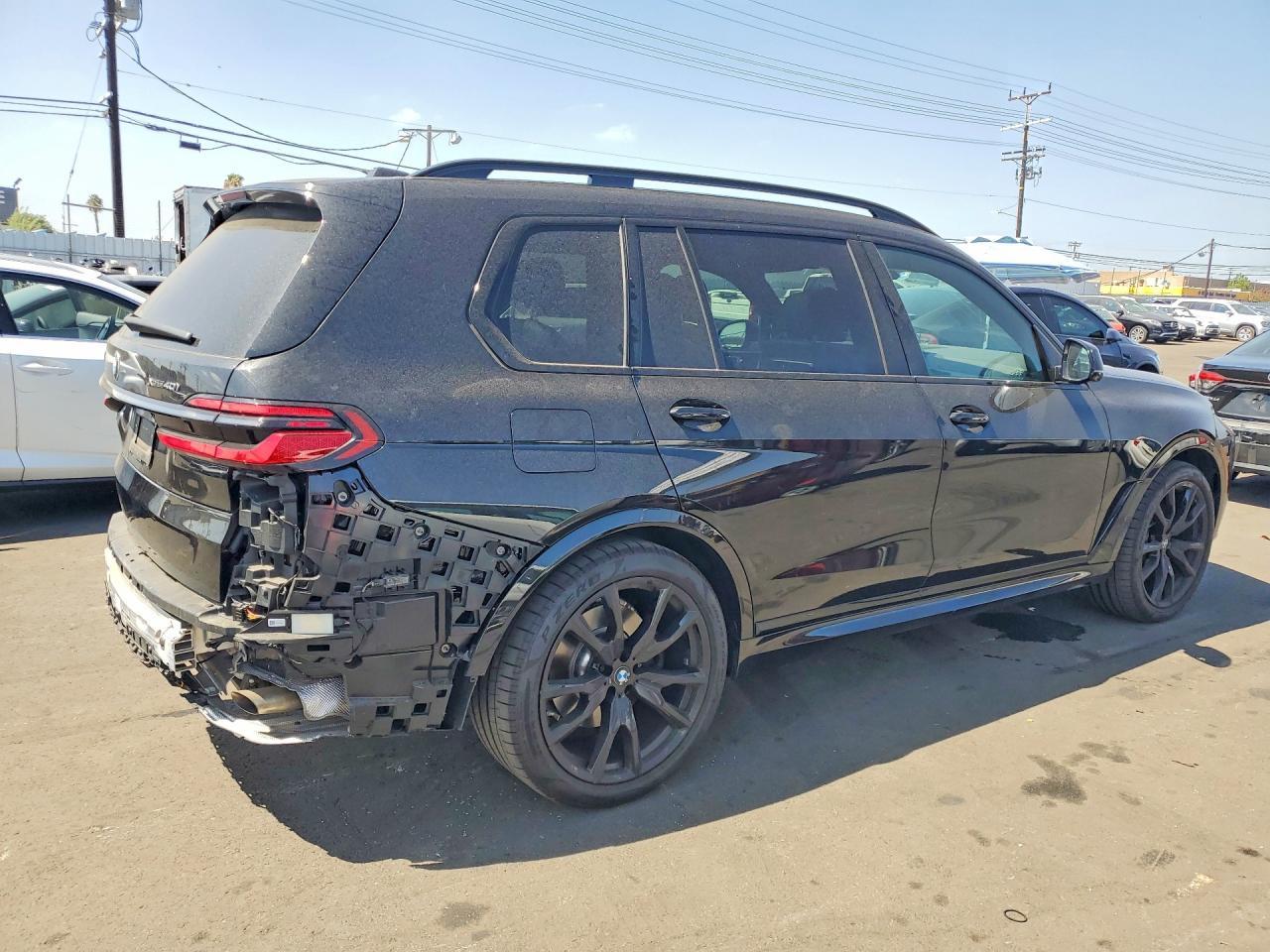 2020 BMW X7 xDrive40I - zdjęcie 3