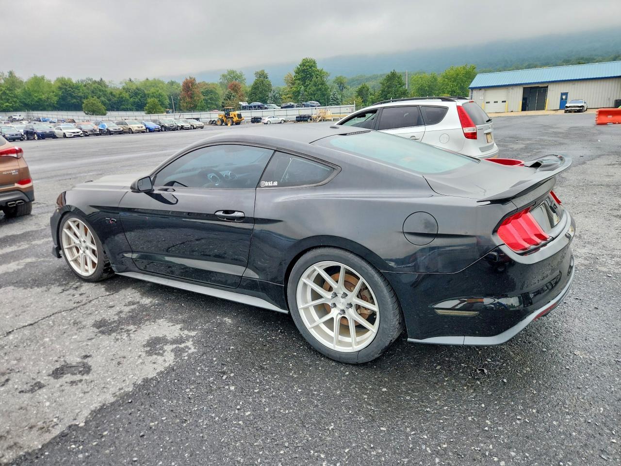 2016 Ford Mustang Gt - zdjęcie 2