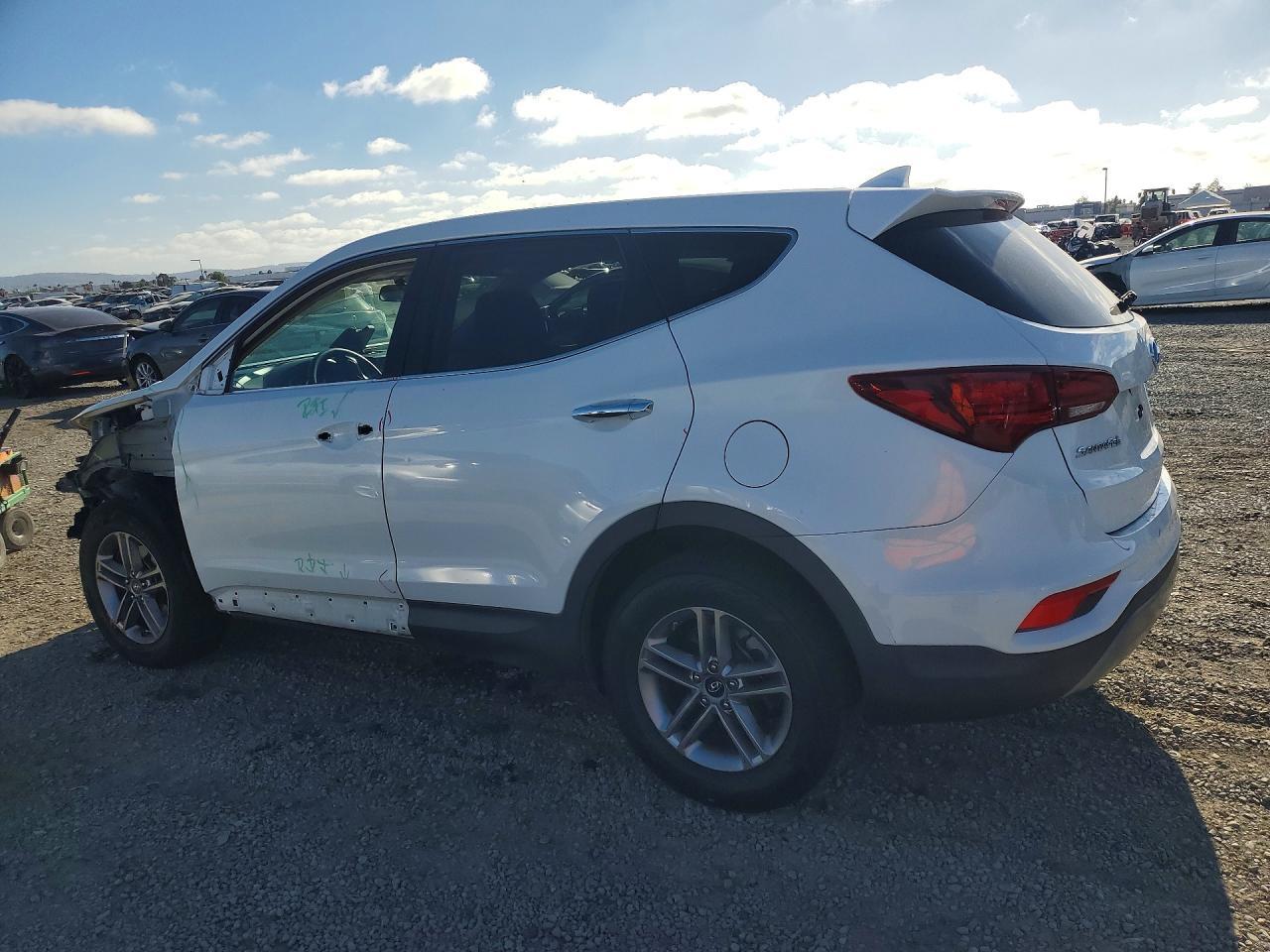 2017 Hyundai Santa Fe Sport 2.4L - zdjęcie 2