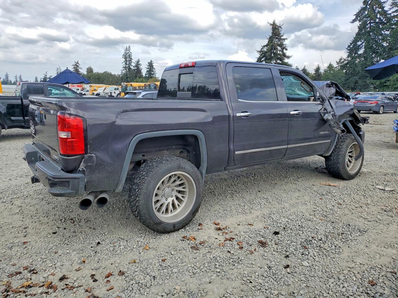 2015 GMC Sierra K1500 Denali - zdjęcie 3