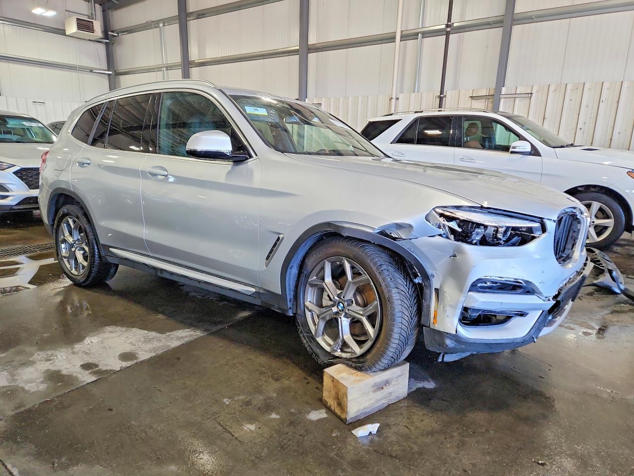 2020 BMW X3 xDrive30I - zdjęcie 4