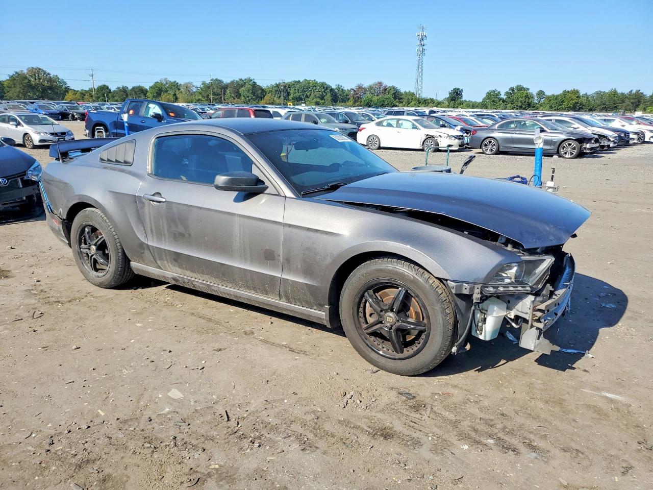 2014 Ford Mustang - zdjęcie 4