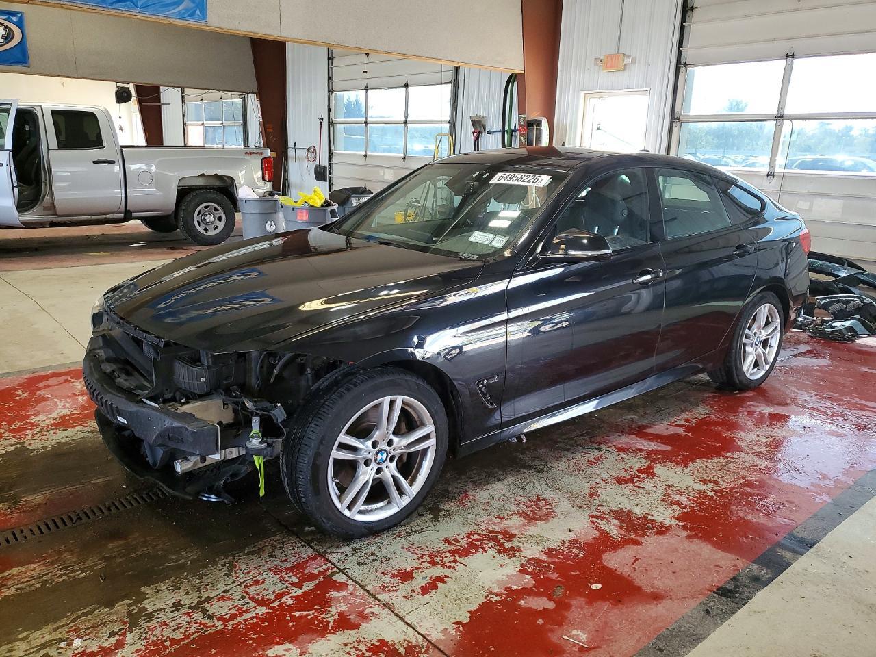 2015 BMW 335 Xigt - zdjęcie główne